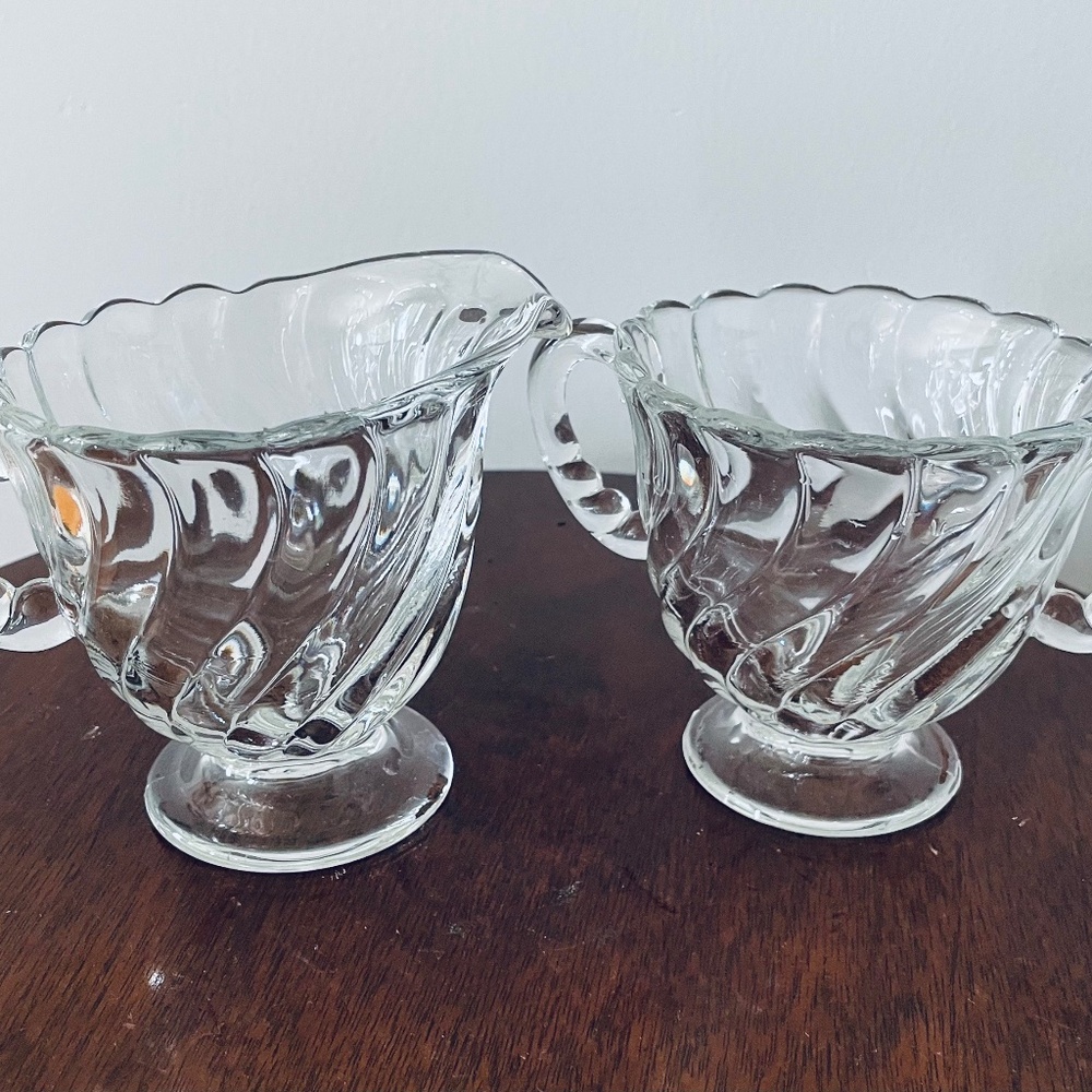 Vintage Fostoria Colony Swirl sugar and creamer set, Creamer and Sugar Set